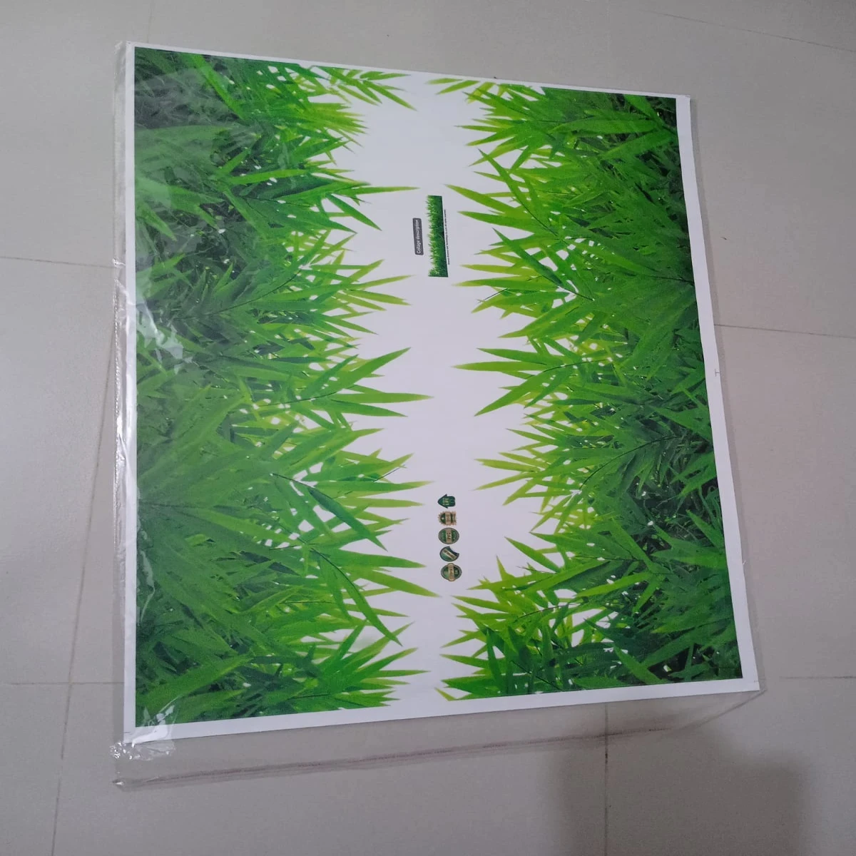 2 Peac Grass WALL STICKER Code=02